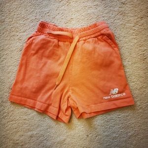4/25 New Balance little girl Sweat Shorts